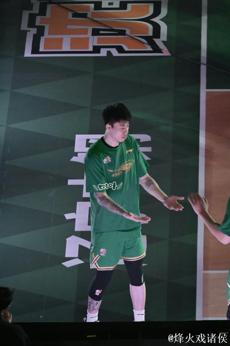 张镇麟替身?辽篮或重金抢签新援,20岁,打过NCAA,曾凡博好友 张镇麟替身?辽篮或重金抢签新援,20岁,打过NCAA,曾凡博好友